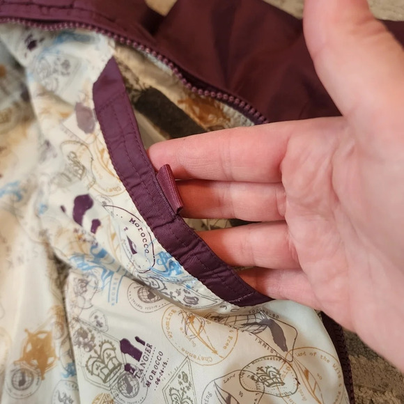 Burton jacket - Picture 12 of 17